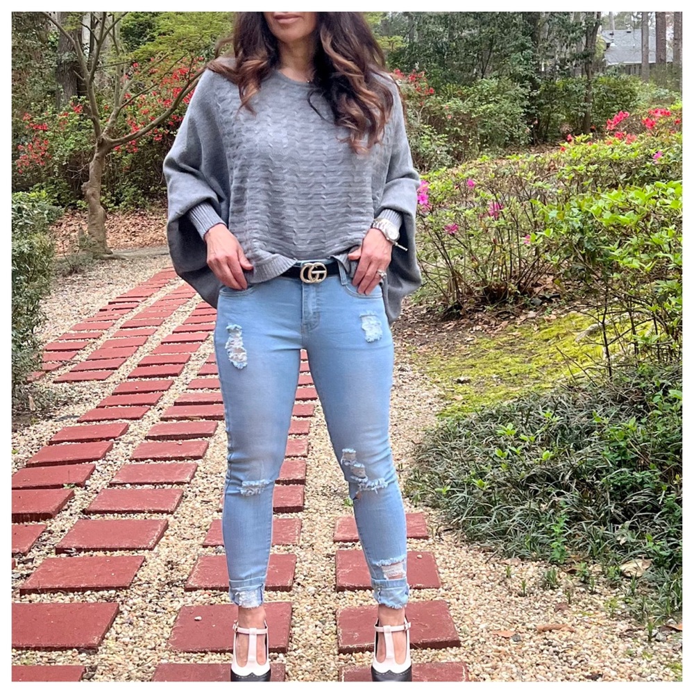 #27 Light denim stretch Distressed Skinny Jeans
